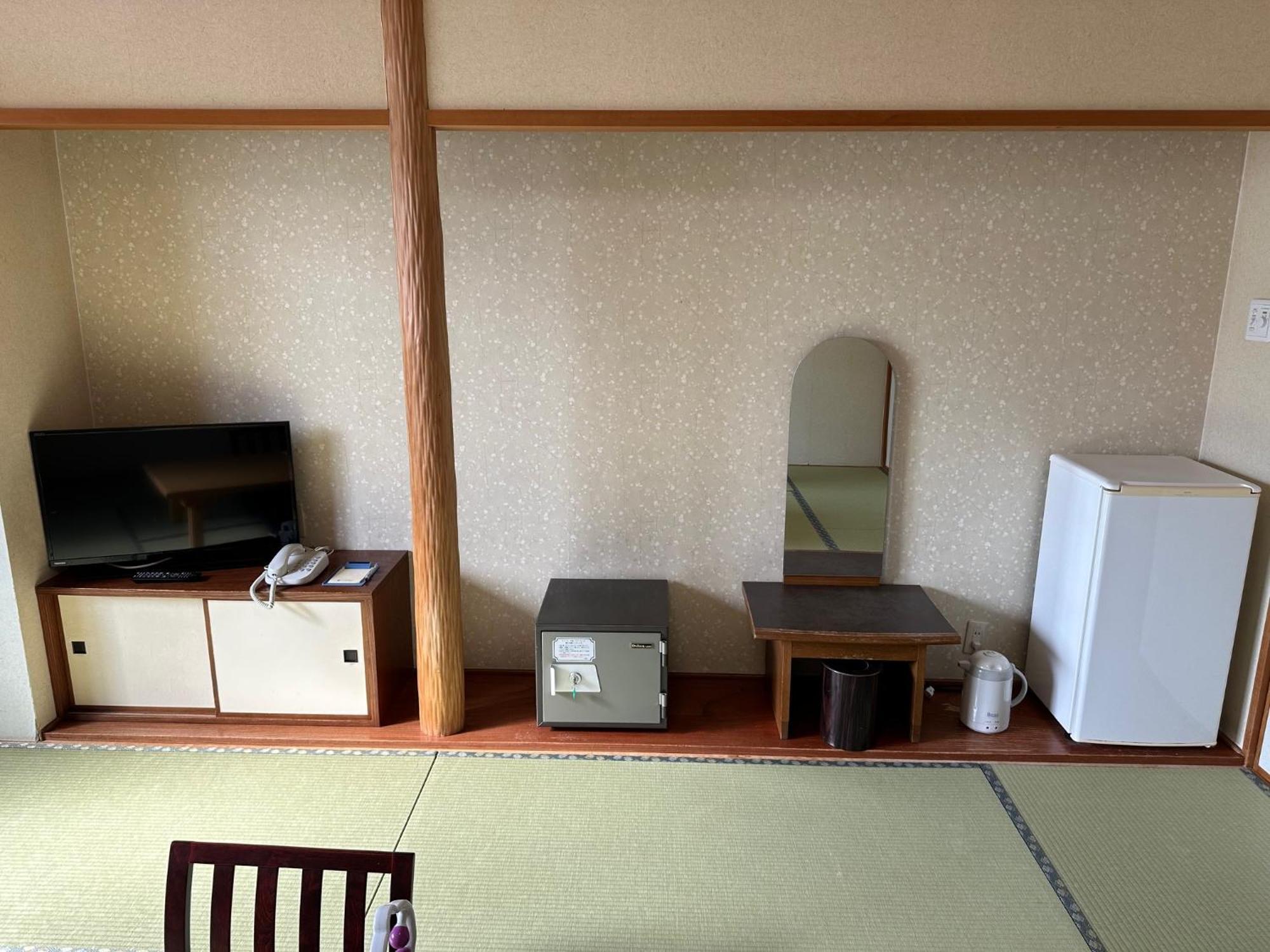 Horoshin Onsen Hotarukan Numata  Екстер'єр фото